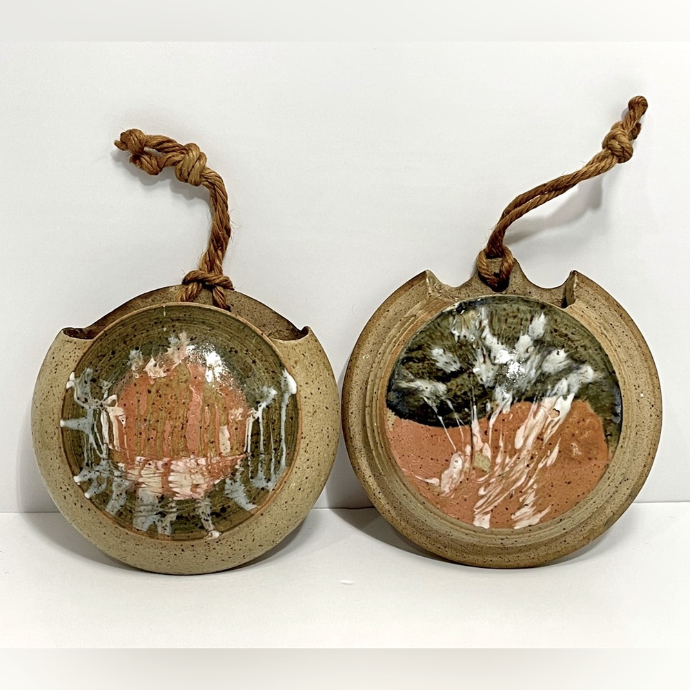 Vintage Studio Art Pottery Set Of 2 Matching Hanging Wall Pockets Rustic Boho